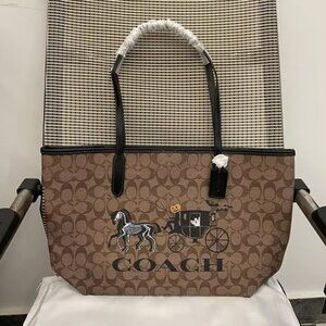 Coach City Tote In Signature Canvas With Halloween Print CM756